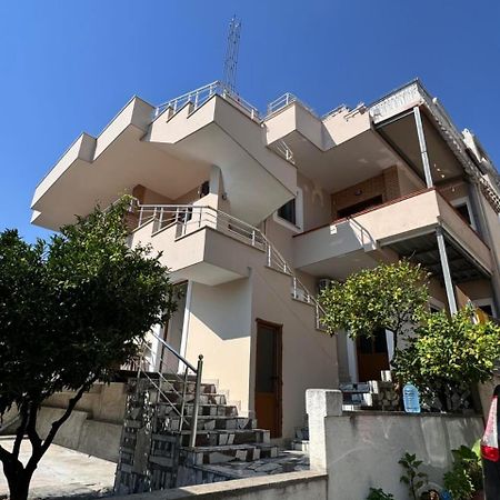 Vila Mina ดูร์เรส ภายนอก รูปภาพ